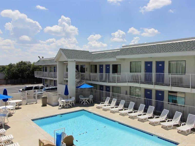 Motel 6-Austin, Tx Bagian luar foto