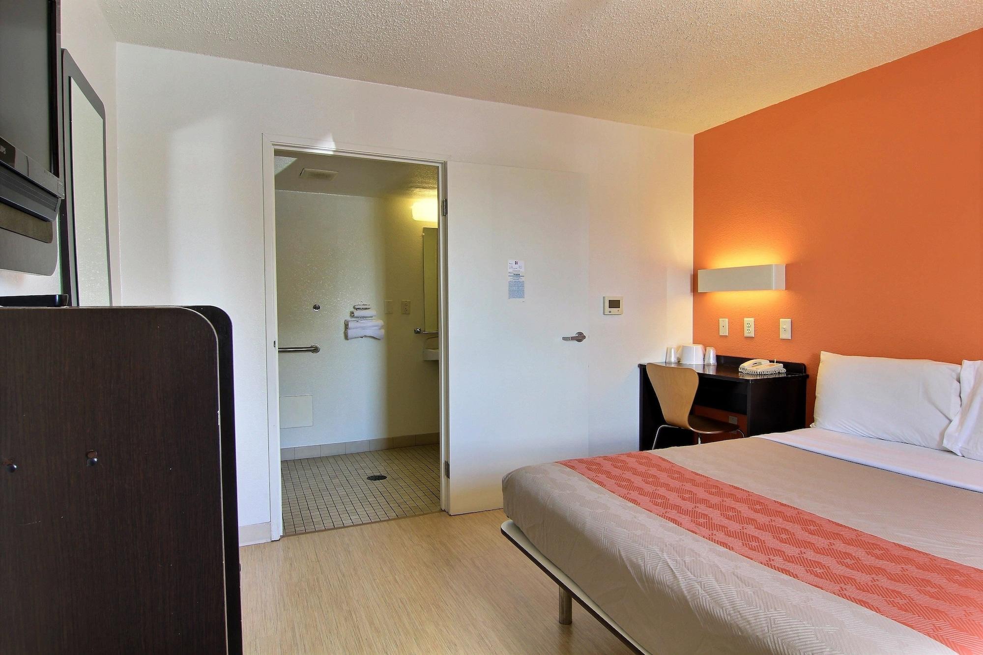 Motel 6-Austin, Tx Bagian luar foto